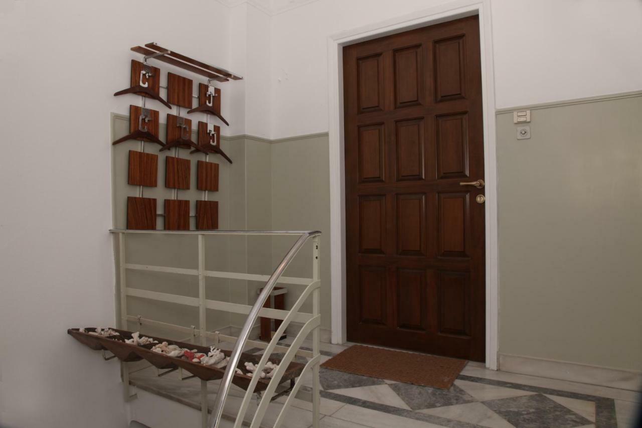Plaka Two-Storey Penhouse With Acropolis Views Pl6 أثينا المظهر الخارجي الصورة